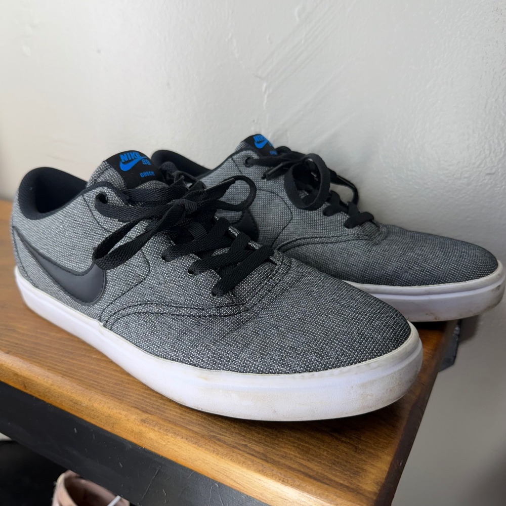Nike SB Check Solarsoft Grey Black Blue Skate Shoes Mens 10.5